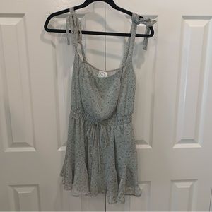Francesca’s Romper Size Small